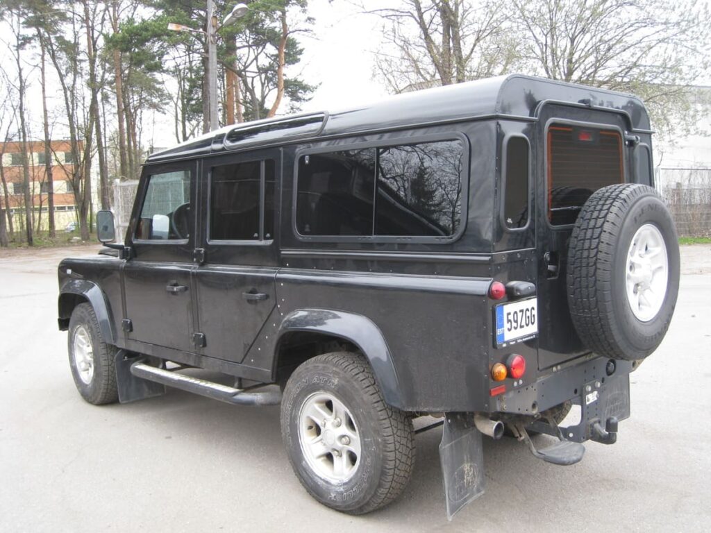 Land Rover Defender