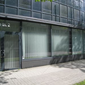 Tele2 esindus Jõe tänaval